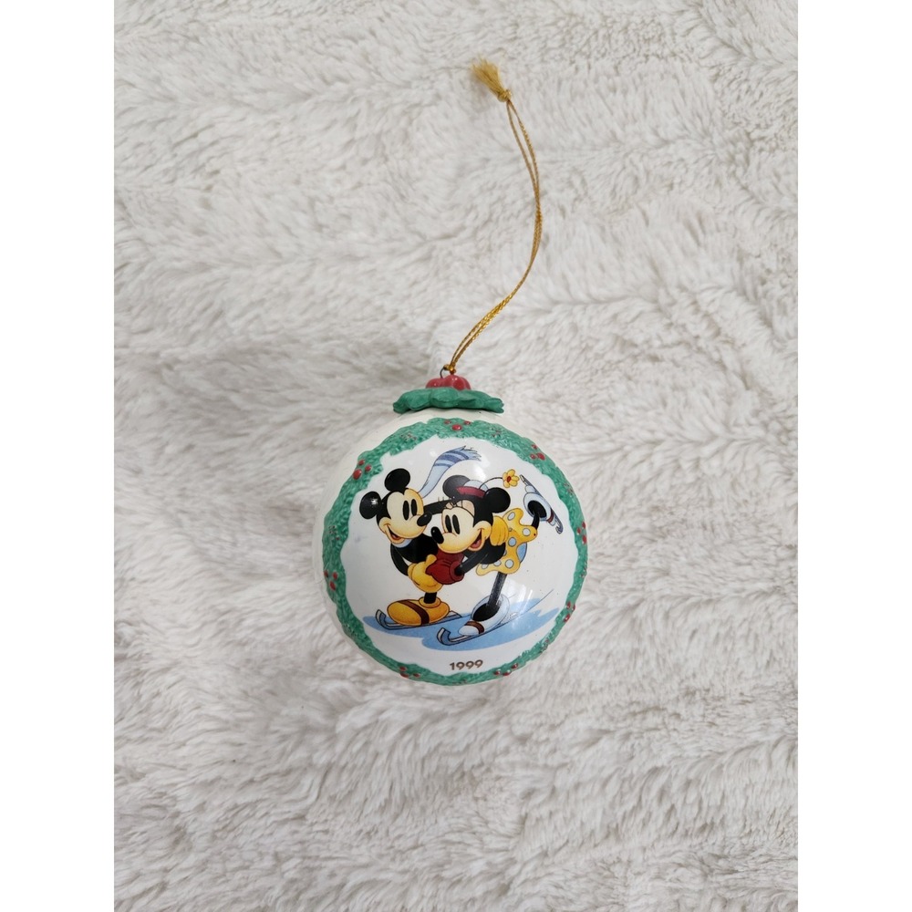 1999 Walt Disney on Ice Mickey & Minnie Classics Collection Ornament W/O Box